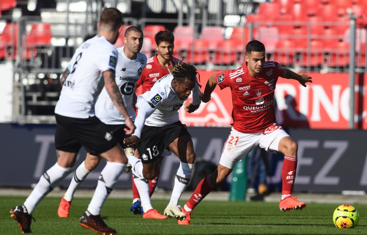 Première défaite de Brest à Barcelone : un revers lourd (3-0)