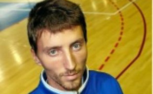 Nicolas Maréchal voit la vie en bleu.