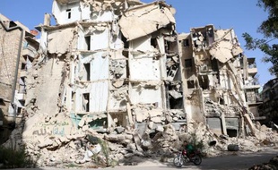 Des immeubles bombardés à Alep, dans le nord de la Syrie, le 27 septembre 2014