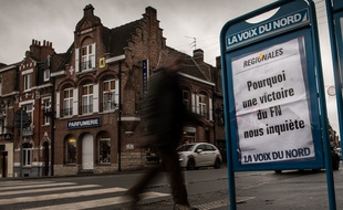 Titre de Une de la Voix du Nord en décembre 2015