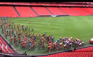 Le Stade San Mamés était vide. Enfin presque.