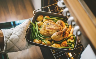 Les fours à chaleur tournante offrent une meilleure qualité de cuisson.