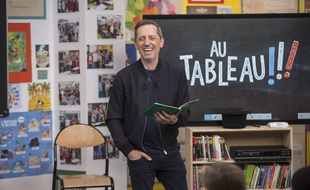 Gad Elmaleh dans «Au tableau!» sur C8.