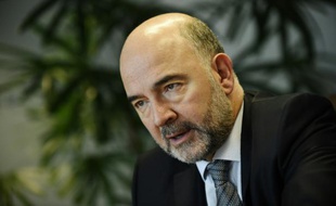 Le commissaire européen aux Affaires économiques, Pierre Moscovici au siège de l'UE à Bruxelles, le 29 octobre 2015