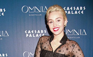 Miley Cyrus le 21 mars 2015