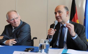 La France et l'Allemagne comptent relancer le projet de taxe européenne sur les transactions financières (TTF), ont indiqué lundi le ministre de l'Economie français Pierre Moscovici et le ministre allemand des Finances Wolfgang Schäuble.