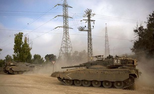 Un char israélien dans la bande de Gaza, le 24 juillet 2014.