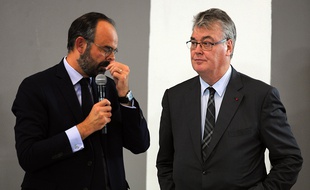 Edouard Philippe et Jean-Laul Delevoye, le 14 novembre 2019 à Pau.