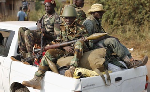 Des soldats d'une faction de l'ex-Séléka, en Centrafrique, en 2014.