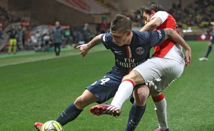 Marco Verratti face à Bernardo Silva, lors de Monaco-PSG le 1er mars 2015.