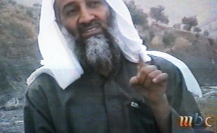 Oussama ben Laden, inquiet de voir Al-Qaïda subir "catastrophe après catastrophe", avait même pensé à changer le nom de son groupe, a affirmé lundi la Maison Blanche avant la publication de documents saisis lors du raid contre le repaire du chef extrémiste il y a un an