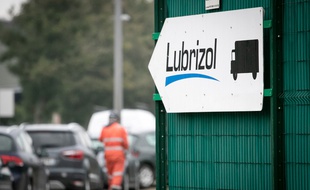 L'entrée de l'usine Lubrizol de Rouen, le 24 octobre 2019.
