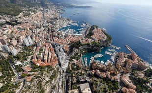 Le prince Albert II de Monaco a choisi Bouygues Travaux Publics comme opérateur privilégié pour son projet d'extension de six hectares gagnés sur la mer, dont la première étape sera une immense "dalle" sous-marine d'un coût d'un milliard d'euros, a confirmé mardi le Palais princier.