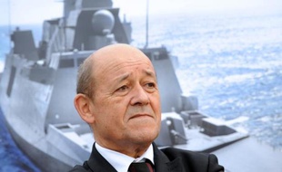 Les exportations françaises d'armements ont bondi en 2013 d'environ 30% par rapport à 2012, avec 6,3 milliards d'euros de prises de commandes, grâce notamment à d'importants contrats conclus au Moyen-Orient, a indiqué mercredi le ministère de la Défense.