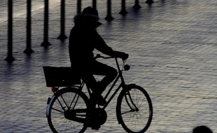 Illustration d'un cycliste à Lille.