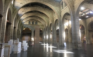 La grande nef du CAPC-Musée d'art contemporain, à Bordeaux.