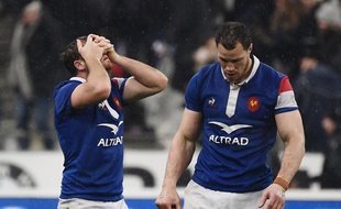 Lopez et Lauret ont du mal à comprendre comment la France a laissé échapper la victoire face au Pays de Galles.