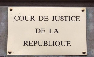 Les députés ont élu mardi leurs représentants à la Cour de justice de la République (CJR), chargée de juger pénalement les membres du gouvernement mis en examen pour crime ou délit, qui compte désormais sept parlementaires PS, quatre UMP et un centriste.
