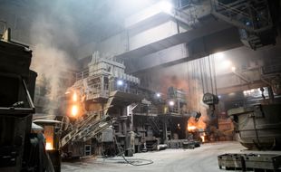 L’acier produit par BSW est issu du recyclage de ferraille, fondue à 6 000 °C.