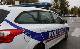 Illustration d'une voiture de police.