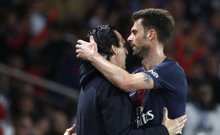 Thiago Motta et Unai Emery, au Parc des Princes, le 12 mai 2018.