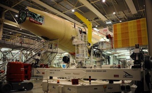 Un chaîne de montage à l'usine Airbus le 23 octobre 2012 à Toulouse