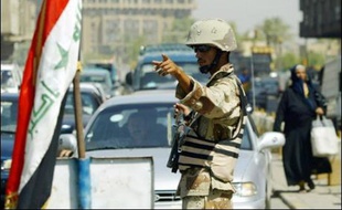 La circulation automobile a été interdite à Bagdad de dimanche 16H00 locales (12H00 GMT) au lendemain 06H00 pour prévenir d'éventuels attentats.