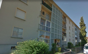 L'incendie a touché un immeuble de Riedisheim qui héberge seize chambres pour les sans-abri.