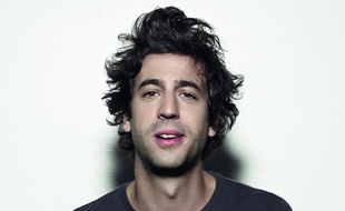 Max Boublil sera à l'affiche des «Gamins» le 17 avril 2013.