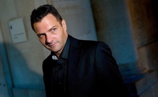 Le procès en appel de l'ancien trader Jérôme Kerviel, 35 ans, lourdement condamné en 2010 pour une perte record de près de 5 milliards d'euros à la Société Générale, s'ouvre lundi matin à Paris.