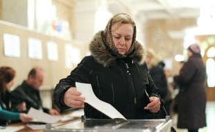 La Transdniestrie, région séparatiste de Moldavie, se rendait aux urnes dimanche, pour le second tour de l'élection présidentielle qui doit déterminer le prochain dirigeant de ce territoire, après l'élimination du président sortant Igor Smirnov.