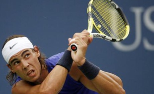 Le nouveau numéro un mondial, c'est lui. A Flushing Meadows, Rafael Nadal étrenne pour la première fois ses galons de meilleur joueur au monde. Et ses adversaires en font les frais. En se hissant dans le dernier carré du tournoi, l'Espagnol réalise le meilleur US Open de sa carrière.