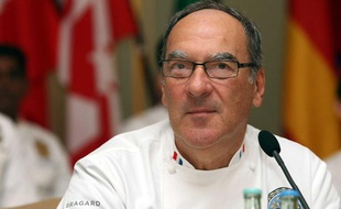 Le chef de l'Elysée, Bernard Vaussion.