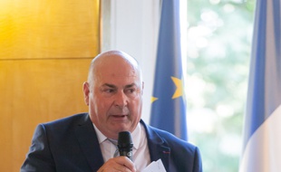 Le président du conseil départemental de Seine-et-Marne, Jean-Jacques Barbaux, ici à Fontainebleau en 2015, est décédé dimanche 25 février 2018.