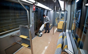 Un agent de nettoyage dans le métro à Rennes (image d'illustration).