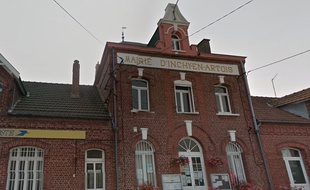 La mairie d'Inchy-en-Artois (Pas-de-Calais)