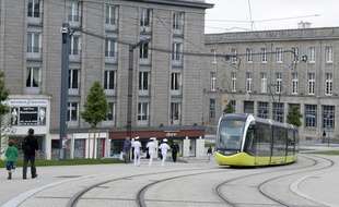 Un homme a été percuté par un tramway lundi soir à Brest.