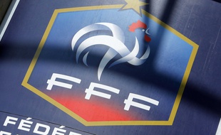 La FFF a annoncé l'arrêt des championnats à partir du championnat National 2