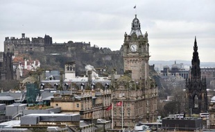 La bataille autour du projet de référendum d'indépendance en Ecosse à l'horizon 2014 menace de dégénérer en crise constitutionnelle au "Royaume-Désuni", avant même l'examen de questions fondamentales sur la viabilité économique ou l'appartenance à l'UE du pays des Scots.