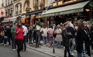 La rue de Buci à Paris, le 21 février 2021.