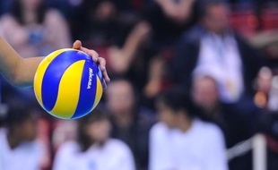 Illustration d'un match de volley professionnel.