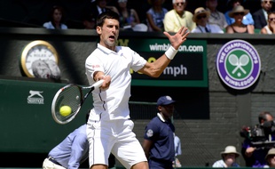 Novak Djokovic, vainqueur de Dimitrov en demi-finale de Wimbledon, le 4 juillet 2014.