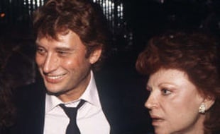 Johnny Hallyday et Régine à la première d'un spectacle de Thierry Le Luron en 1986