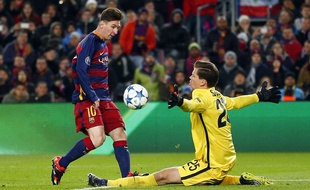 Lionel Messi face à la Roma, le 24 novembre 2015
