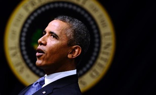 Le président Barack Obama a mis en garde ses adversaires républicains lundi dans la perspective des combats budgétaires de l'automne, en marquant le cinquième anniversaire de la crise financière de 2008.