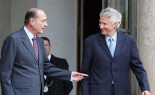 Entendu comme témoin dans l'enquête sur la disparition d'un journaliste en 1997 à Tahiti, l'ancien Premier ministre Dominique de Villepin a affirmé jeudi à Paris à un juge de Papeete que Jacques Chirac n'a jamais possédé de compte au Japon.