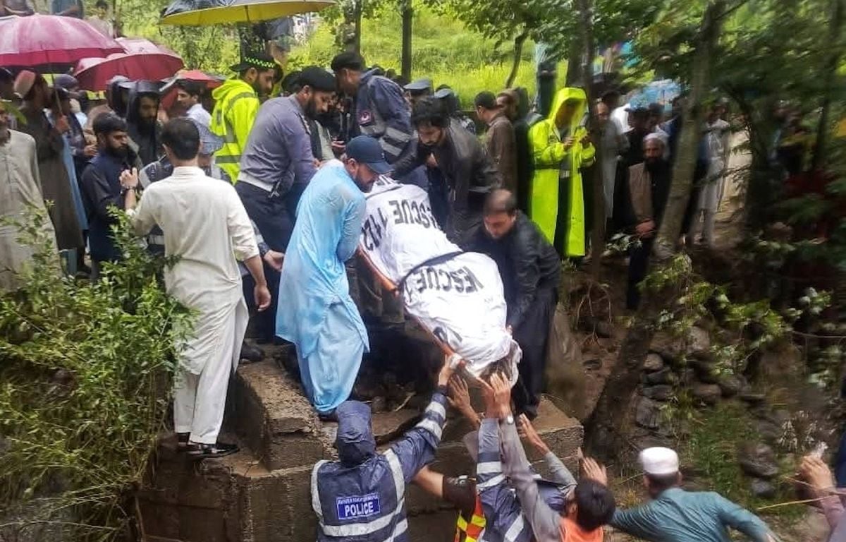 Pakistan : La mousson fait plus de 200 morts en 24 heures, un hélicoptère de secours s'écrase