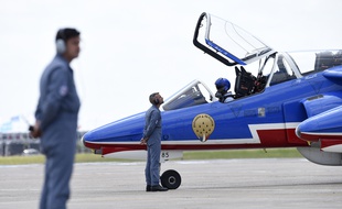 Un Alphajet de l'Armée de l'Air.