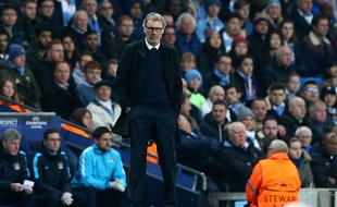 Laurent Blanc lors du match entre Manchester City et le PSG le 12 avril 2016.
