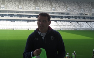 Bordeaux, le 12 mars 2015 - Raphaël Ibanez, le manageur de l'UBB, donne sa première conférence de presse dans le Nouveau stade.